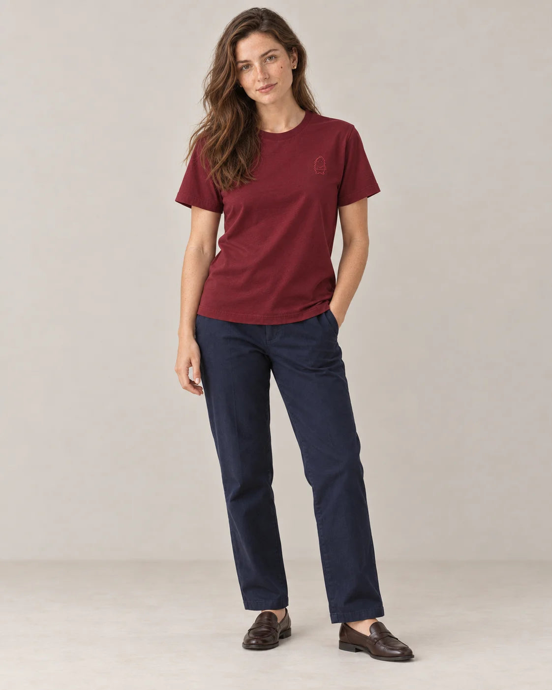 Eternal T-Shirt – Burgundy – Frau Ganzkörper