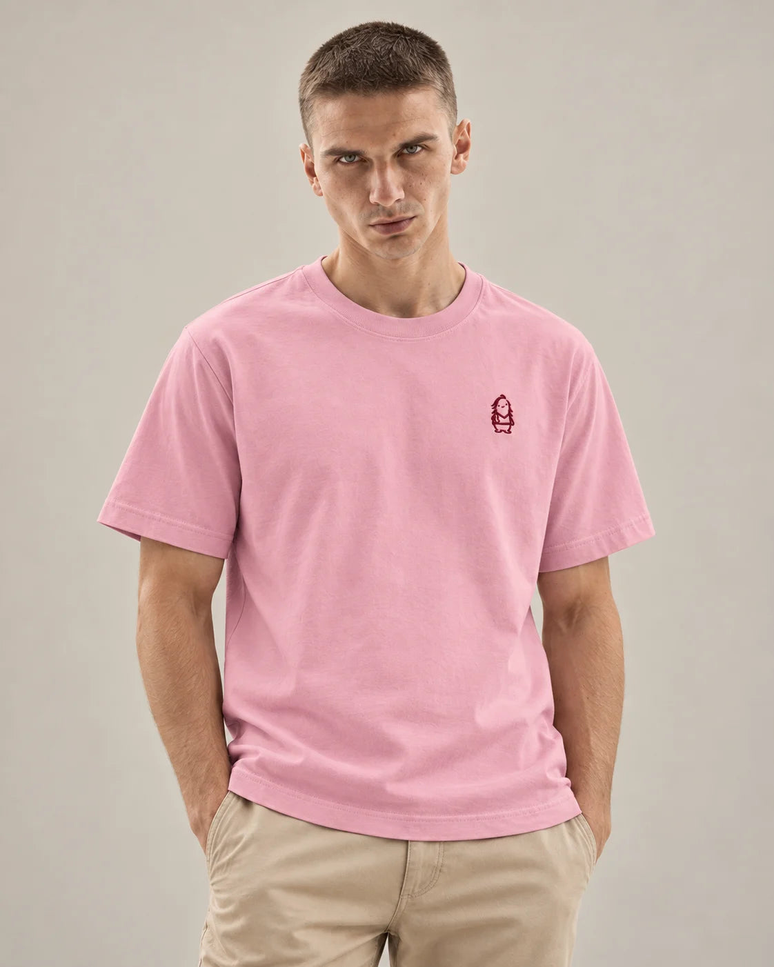 Eternal T-Shirt – Cotton Pink – Mann Nahaufnahme