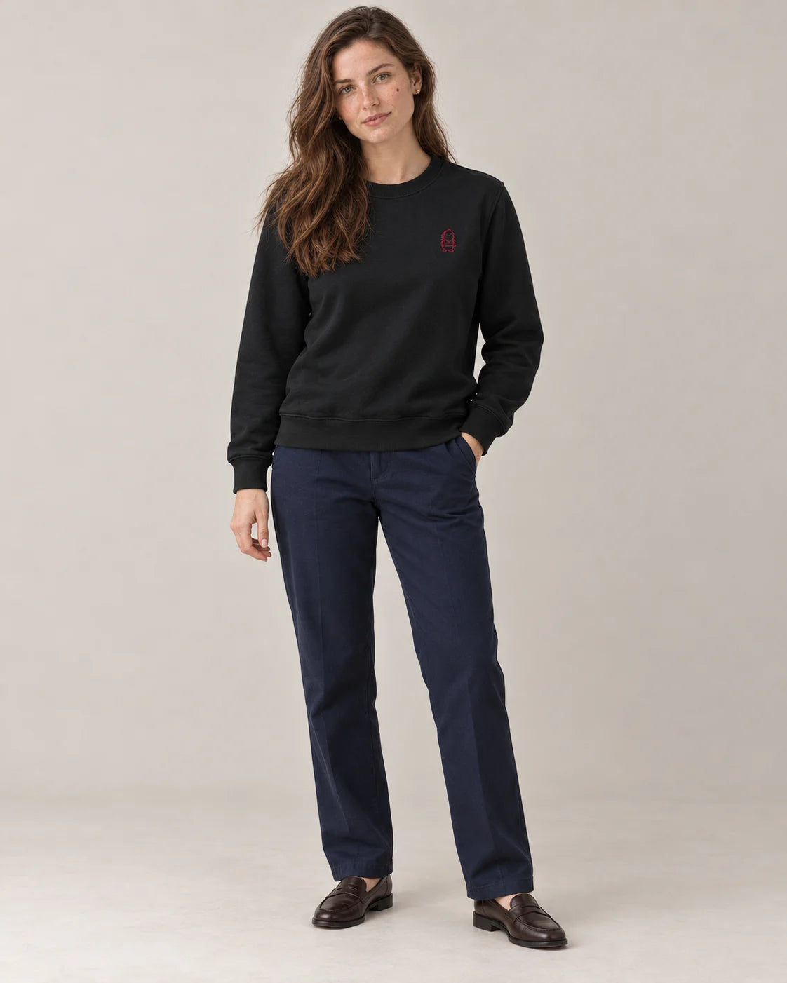 Eternal Sweatshirt – Black – Frau Ganzkörper