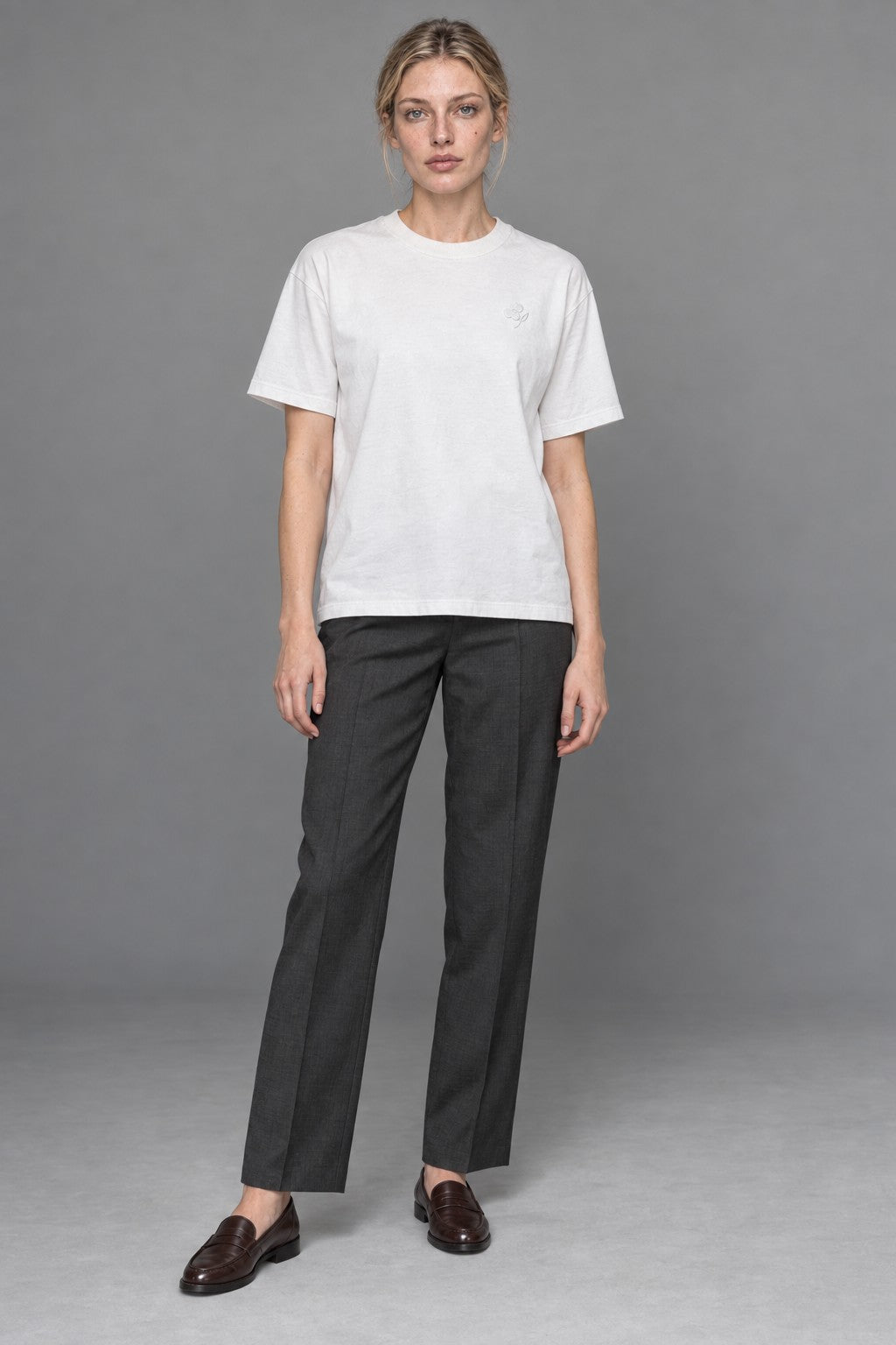 Light Flower Heavy T-Shirt, Damen-Look