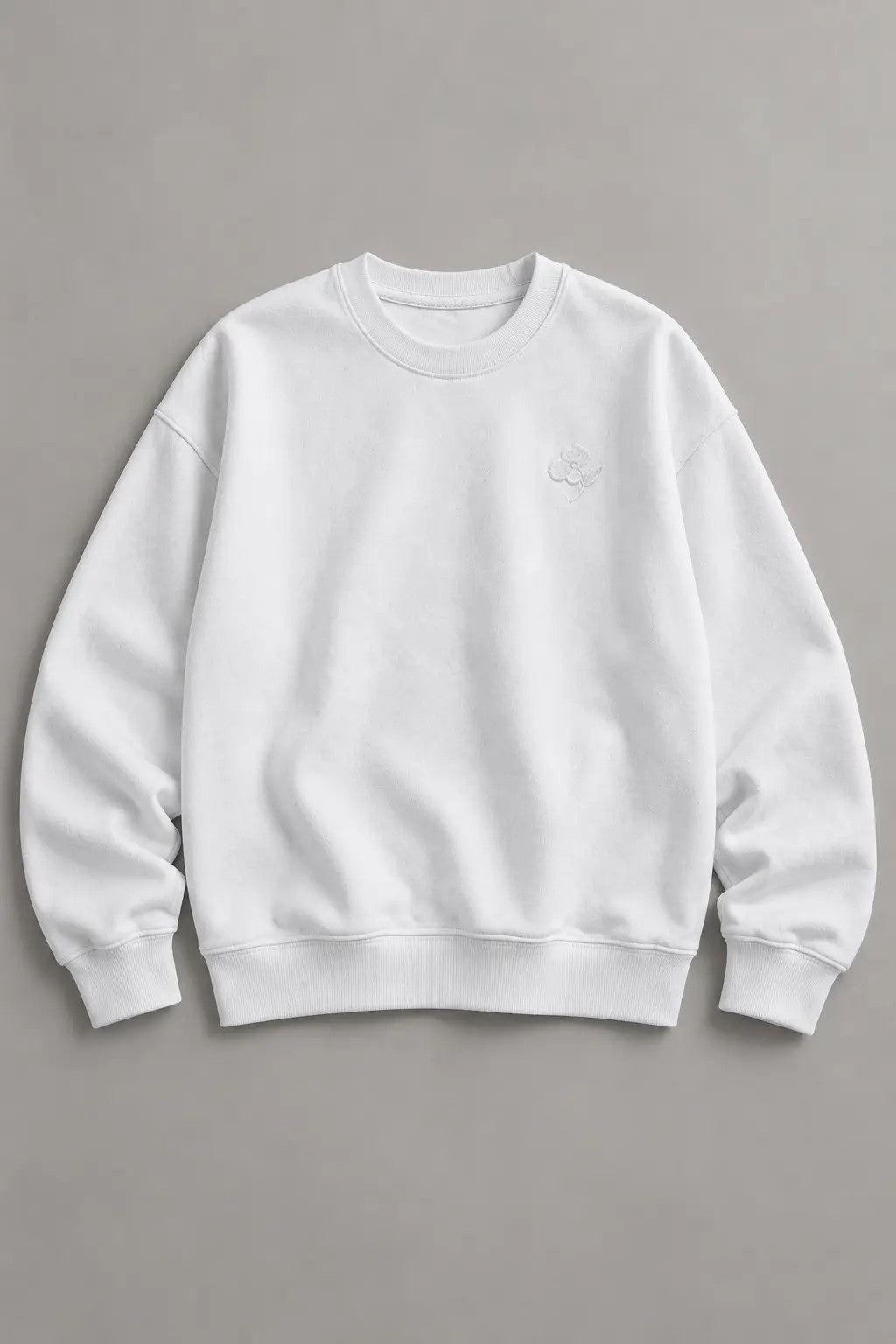 Light Flower Sweatshirt in Weiß, Vorderansicht